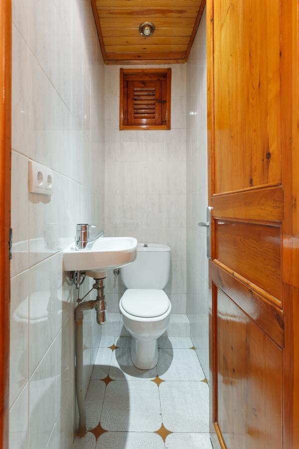 Flateli Aribau Apartman Barcelona Kültér fotó